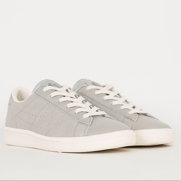 Nike tennis classic premium shoes silver - Picture 8 of 8